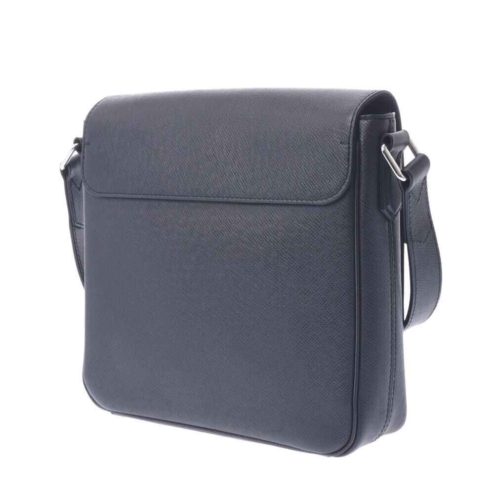 Louis Vuitton Taiga Leather Black Noir Bag Roman Shoulder Black
